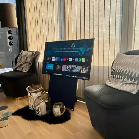 Attraktiv & Smart Funkishytte Pa Nes Strandhager. Prázdninový dům *