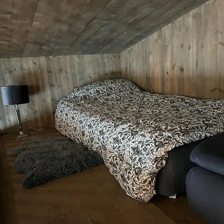 Prázdninový dům Attraktiv & Smart Funkishytte Pa Nes Strandhager. *