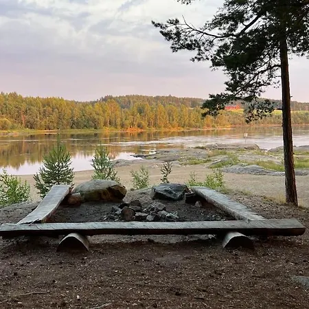 Attraktiv & Smart Funkishytte Pa Nes Strandhager. *