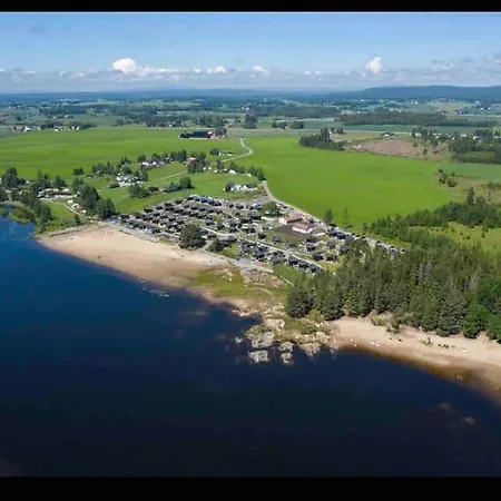 Attraktiv & Smart Funkishytte Pa Nes Strandhager. Prázdninový dům *